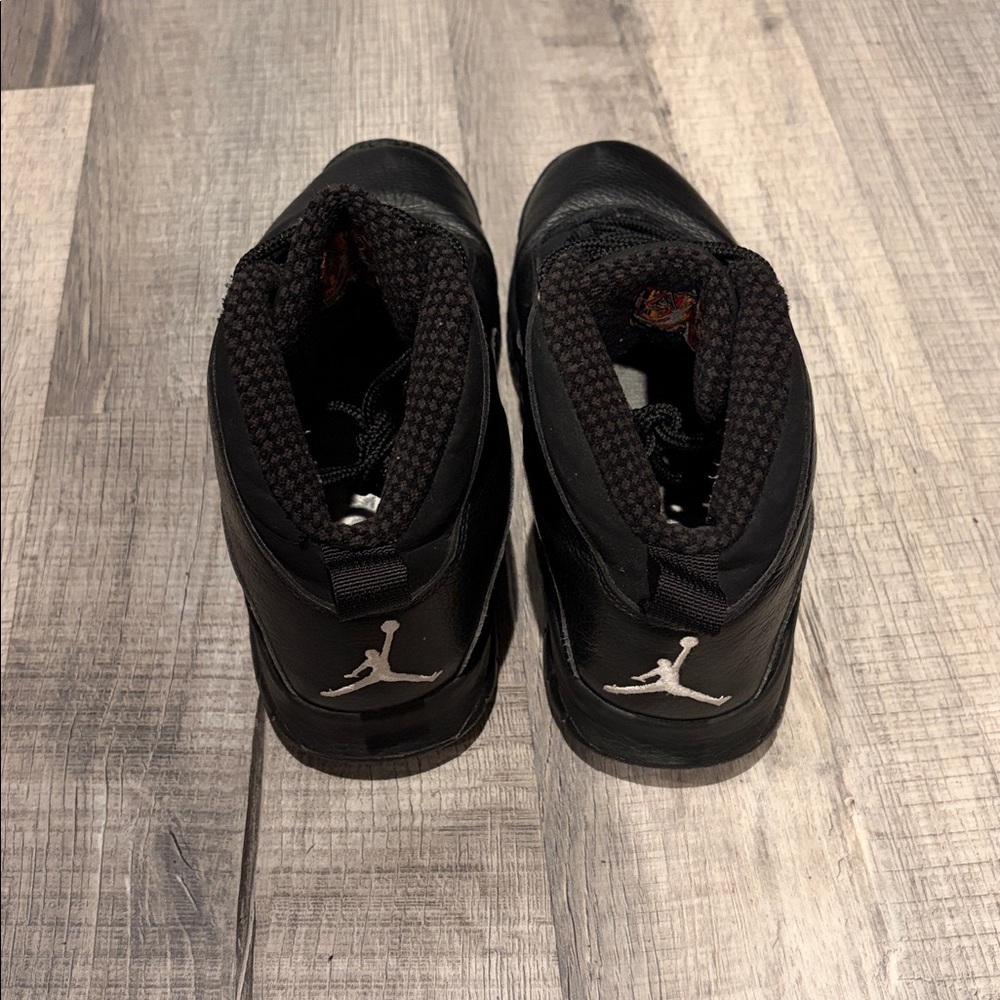 Men's Nike Air Jordan 10, left needs repair and insoles needed - Picture 2 of 8